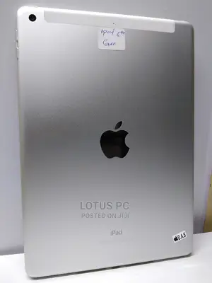 Apple iPad Pro 9.7 (2016) 32 GB Silver