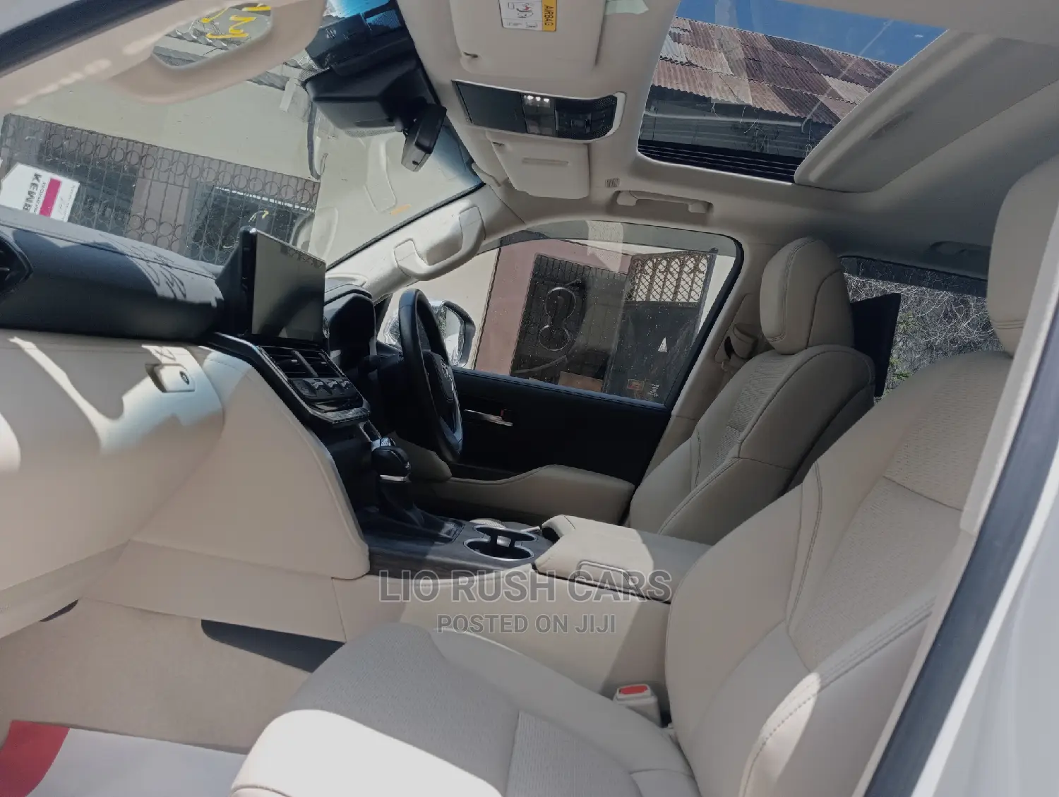 Toyota Land Cruiser 2022 White