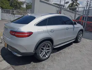 Mercedes-Benz GLE-Class 2017 Silver