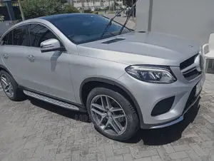 Mercedes-Benz GLE-Class 2017 Silver