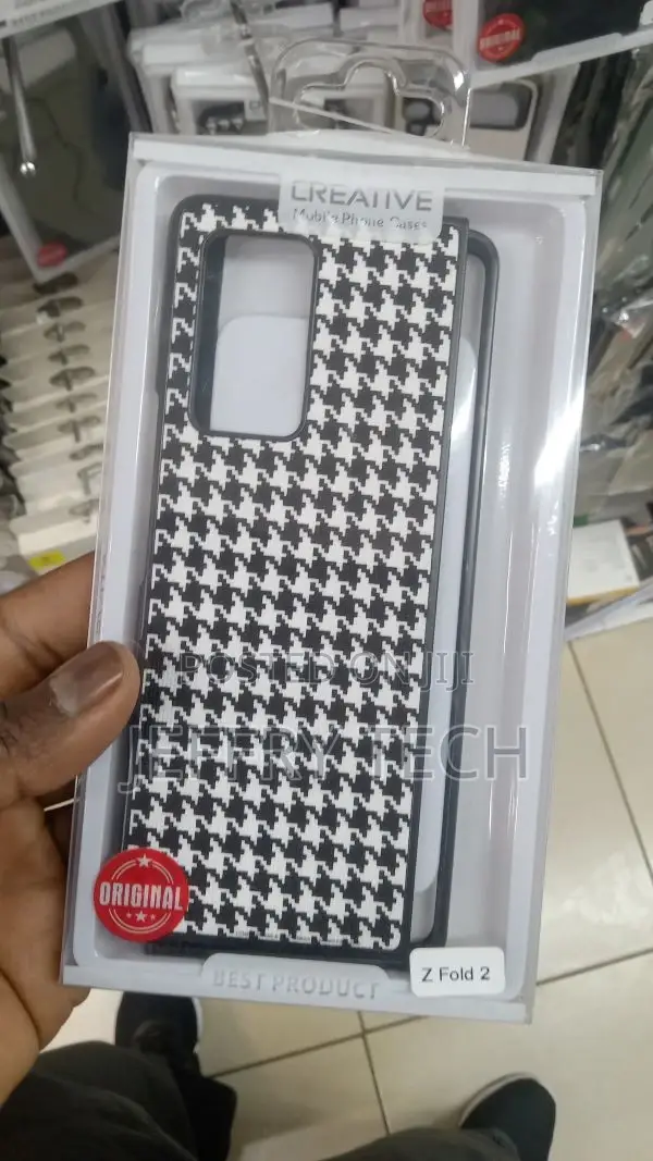 Galaxy Z Fold 2 Case, Ultra-Thin Carbon Fiber Shockproof Pro