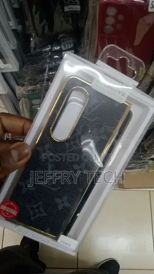 Samsung Galaxy Z Fold 4 Carbon Fiber Cover