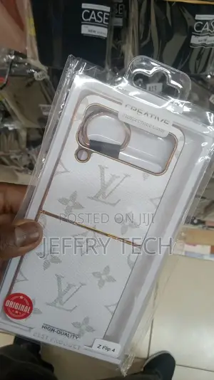 Carbon Fibre Phone Case for Samsung Galaxy Z Flip 4 Cover