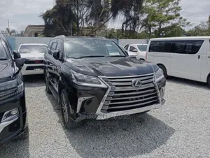 Lexus LX 2016 Black