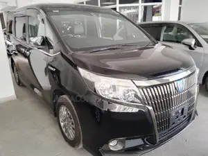 Toyota Esquire 1.8 FWD Hybrid (7 seater) 2016 Black