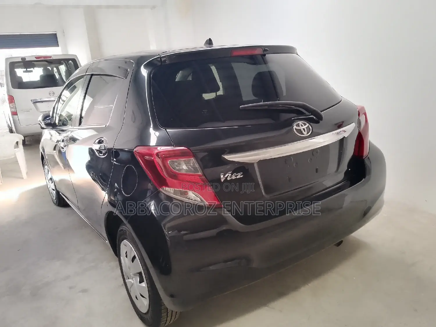 Toyota Vitz 2016 Black