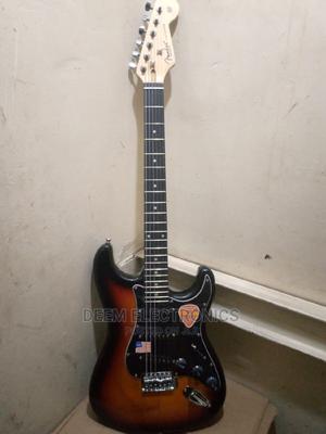 Fender USA Rhythm Guitar, 22 Frets ( Brown) - thumbnail 2