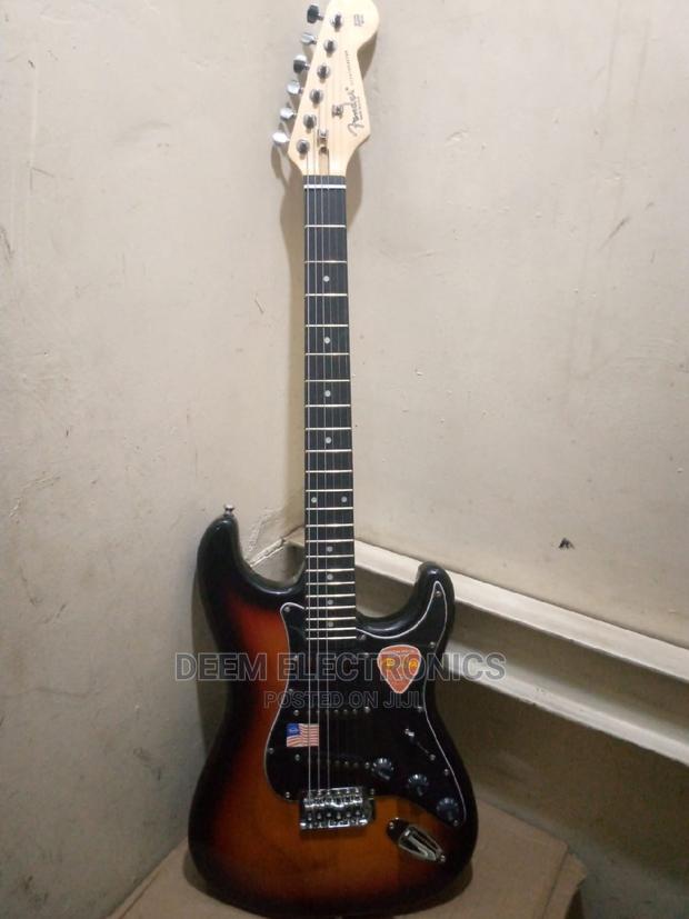 Fender USA Rhythm Guitar, 22 Frets ( Brown) - main view