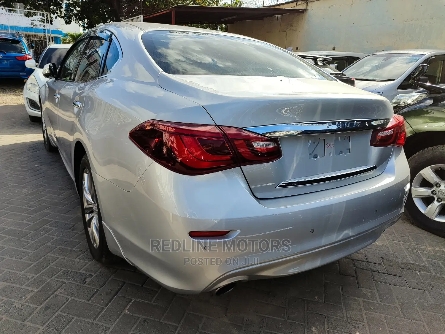Nissan Fuga 2016 Silver