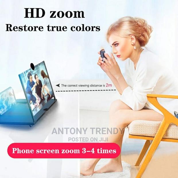 Screen Magnifier Enlarged 3D Mobile Phone