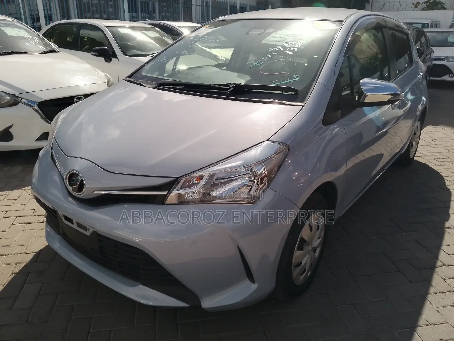 Toyota Vitz 2015 Blue