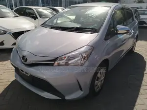 Toyota Vitz 2015 Blue