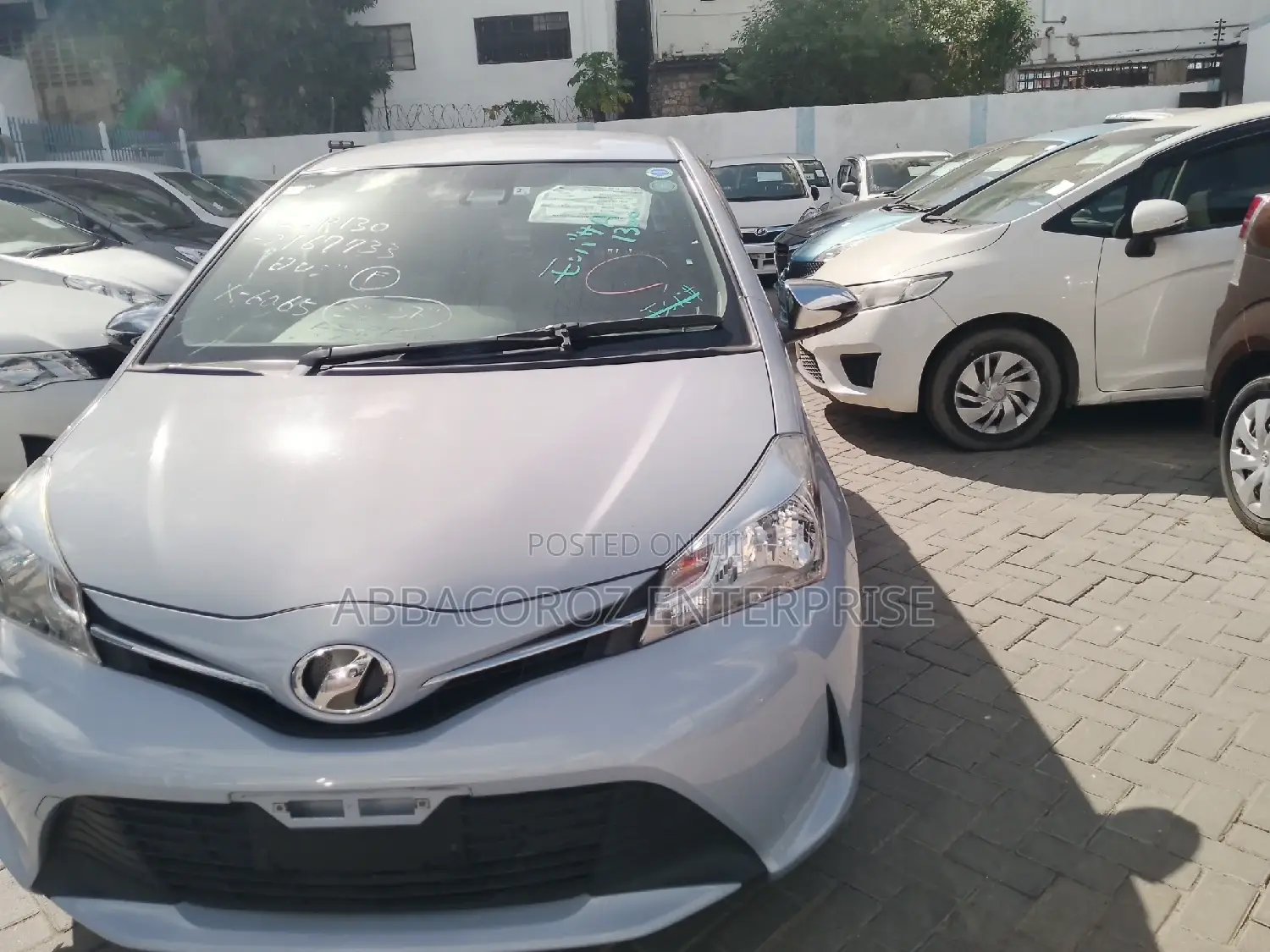 Toyota Vitz 2015 Blue