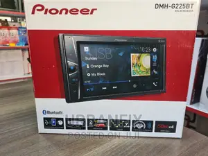 Pioneer DMH-G225BT Bluetooth Car Radio