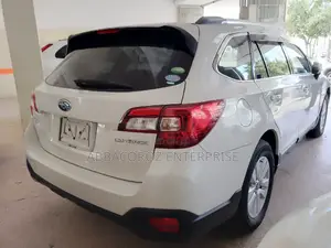 Subaru Outback 2015 White