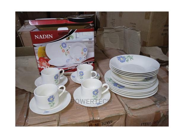 20pcs White Flowered Dinner Set - main view