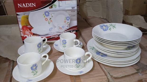 20pcs White Flowered Dinner Set
" - main view