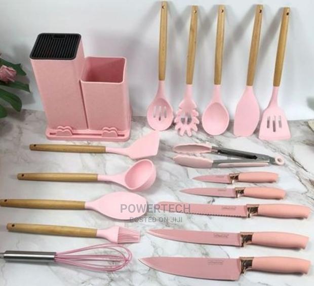 19 PCS Silicone Spoon Set With Knives/Cutting Board*