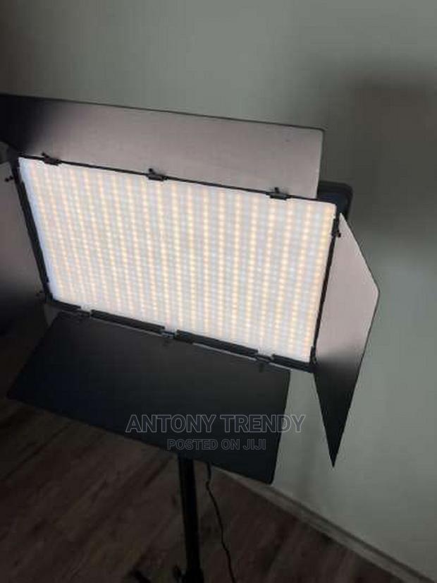 Led 600 Light Kit With Varicolour and Tripod + 2battery And - main view