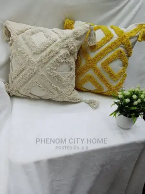 Fancy Tufted Throwpillow Case