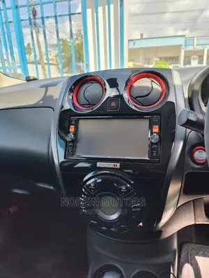 Nissan Note 2016 Black