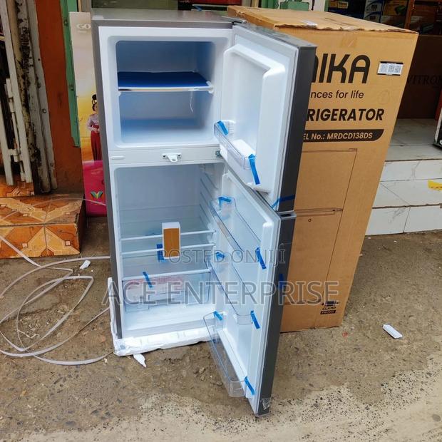 Mika MRDCD70 Refrigerator 118L Direct Cool Line Silver Dark - thumbnail 2