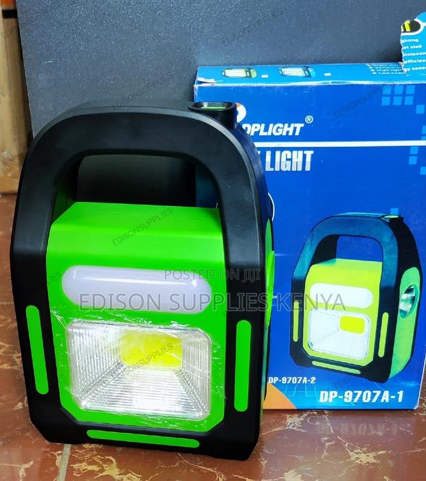 Work Light, Camping Lamp Portable Flood Light Solar Light - thumbnail 2