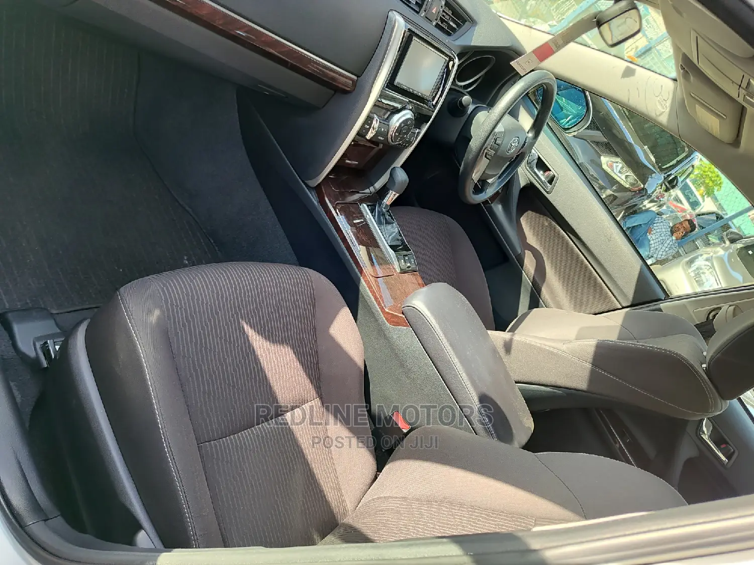 Toyota Mark X 2.5 RWD 2016 Silver
