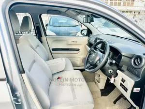 Toyota Passo 2016 Silver