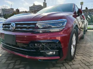 Volkswagen Tiguan R-Line AWD 4MOTION 2016 Red