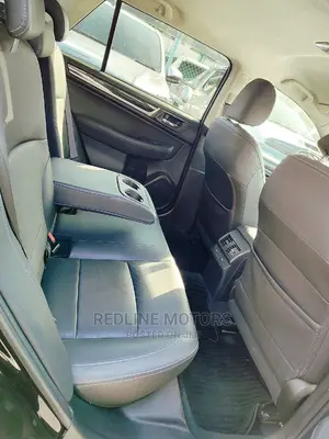 Subaru Outback 2.5i AWD 2016 Black