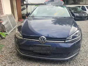 Volkswagen Golf 2016 Blue