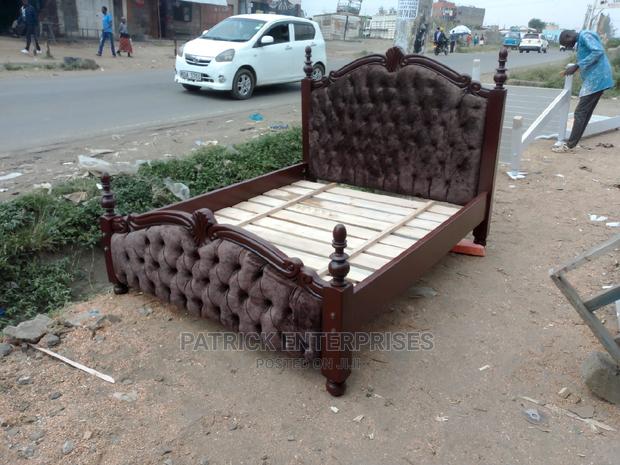 Morden Bed 5 by 6 Fitts