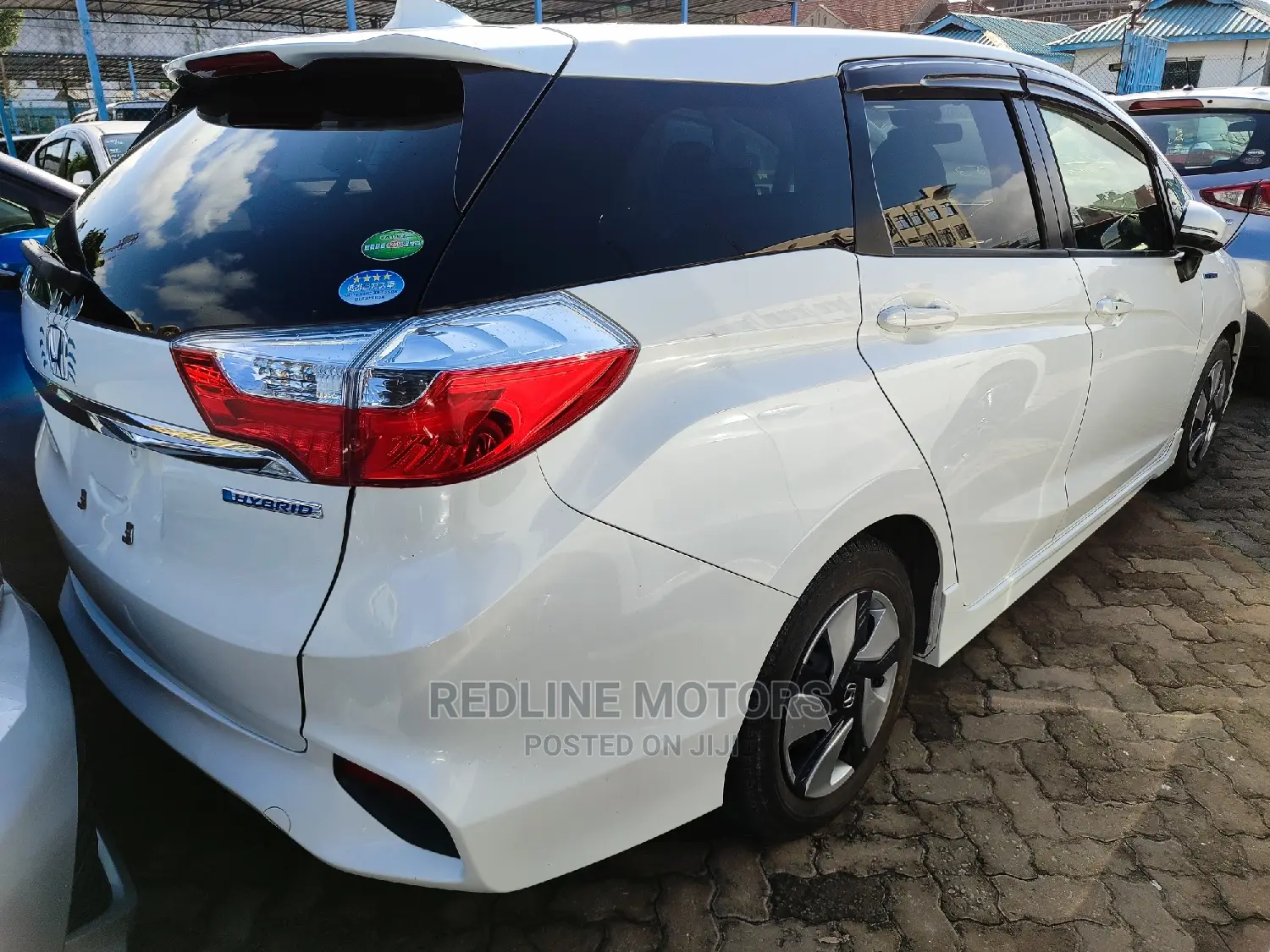Honda Fit Shuttle 1.5 Hybrid 2WD 2016 White