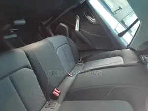 Audi Q2 2017 Blue