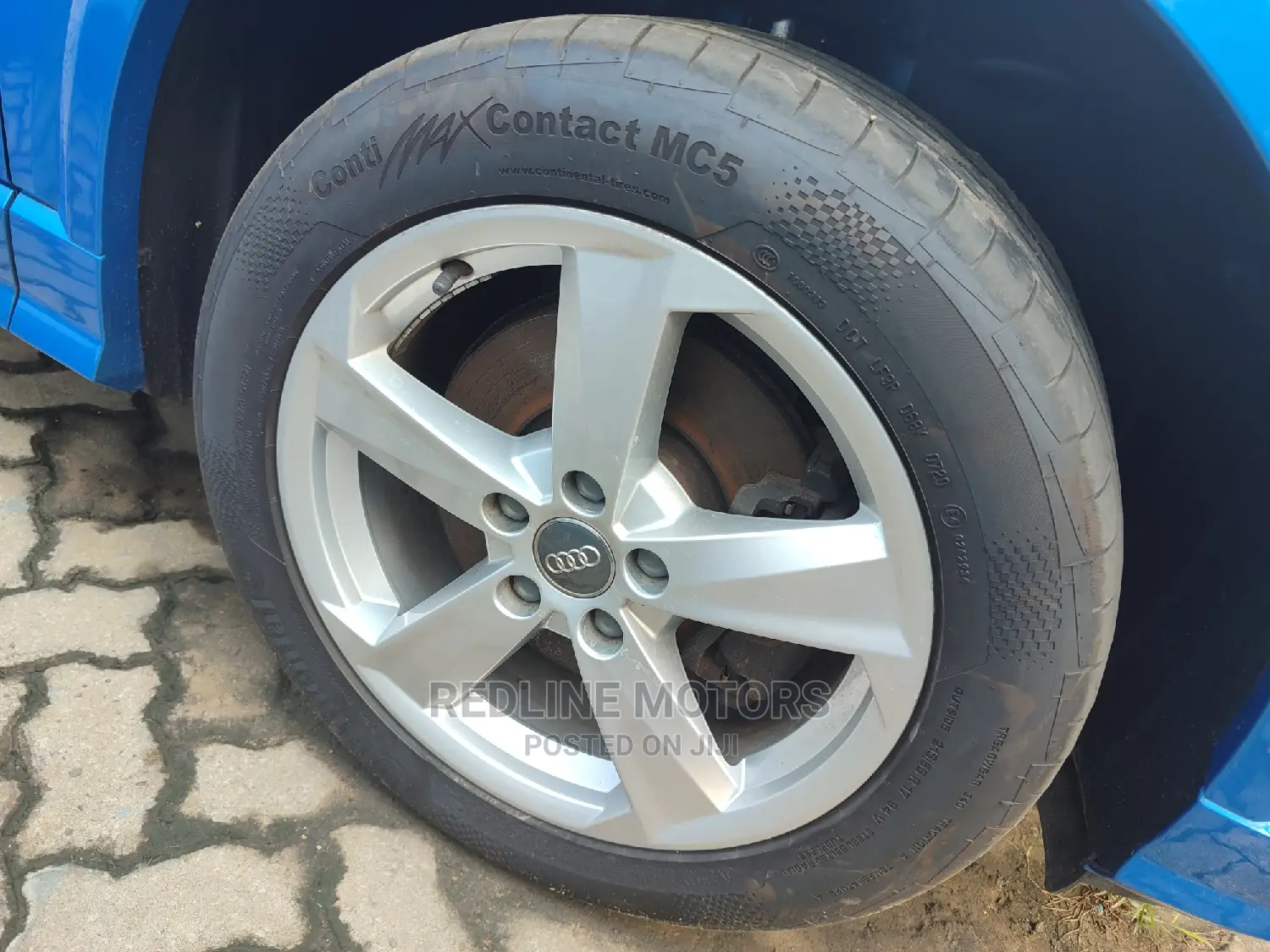 Audi Q2 2017 Blue