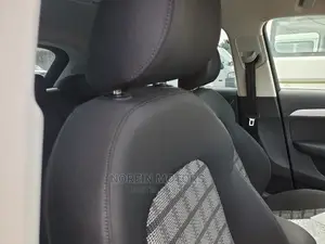 Audi Q3 2016 Off white