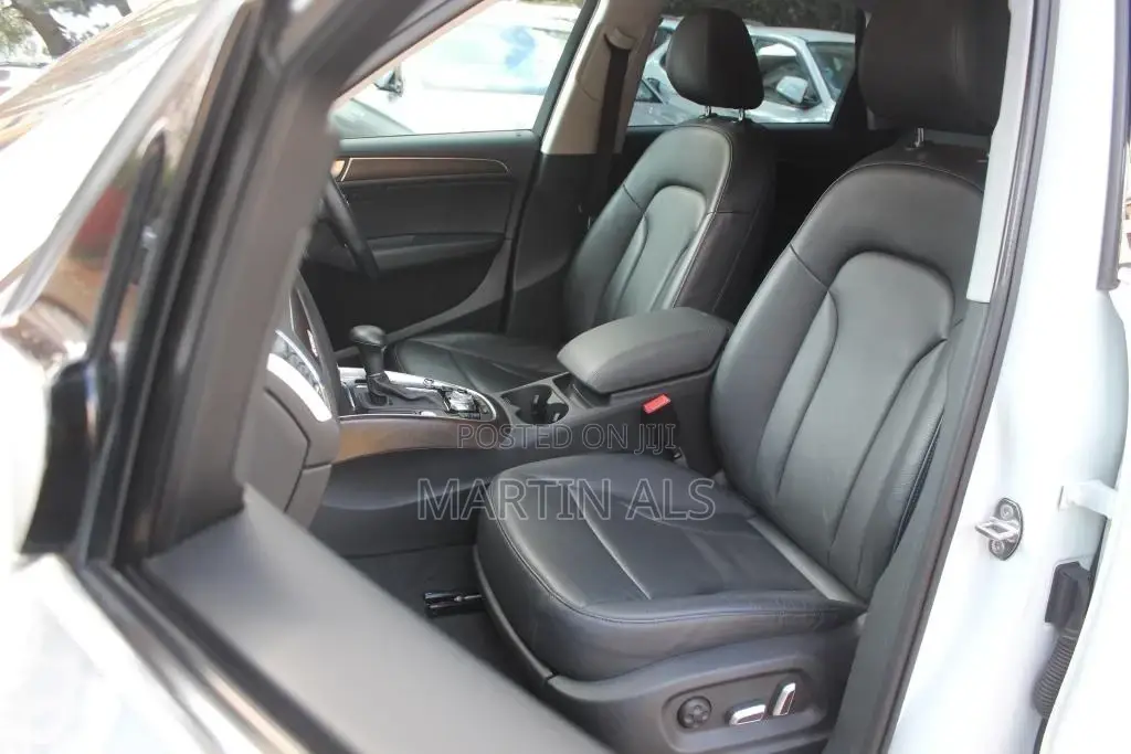 Audi Q5 2.0T Premium AWD quattro 2016 White