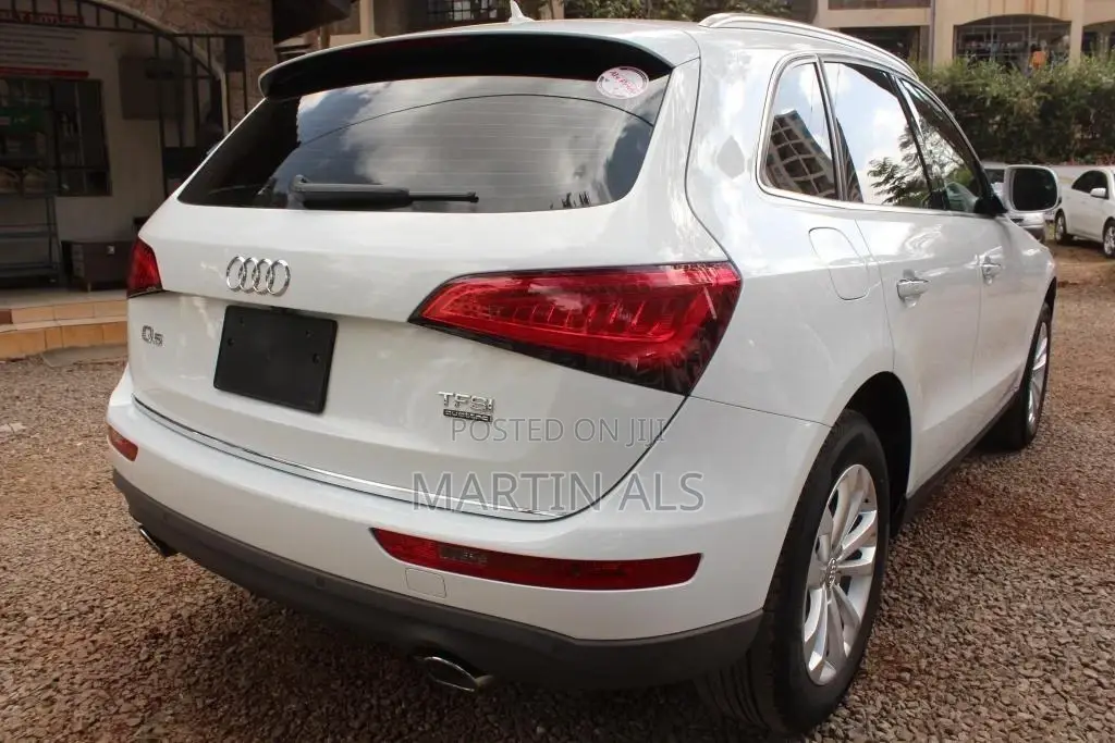 Audi Q5 2.0T Premium AWD quattro 2016 White