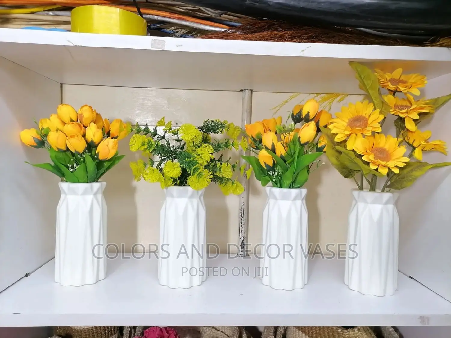 White Flower Vases With Yellow Flowers
