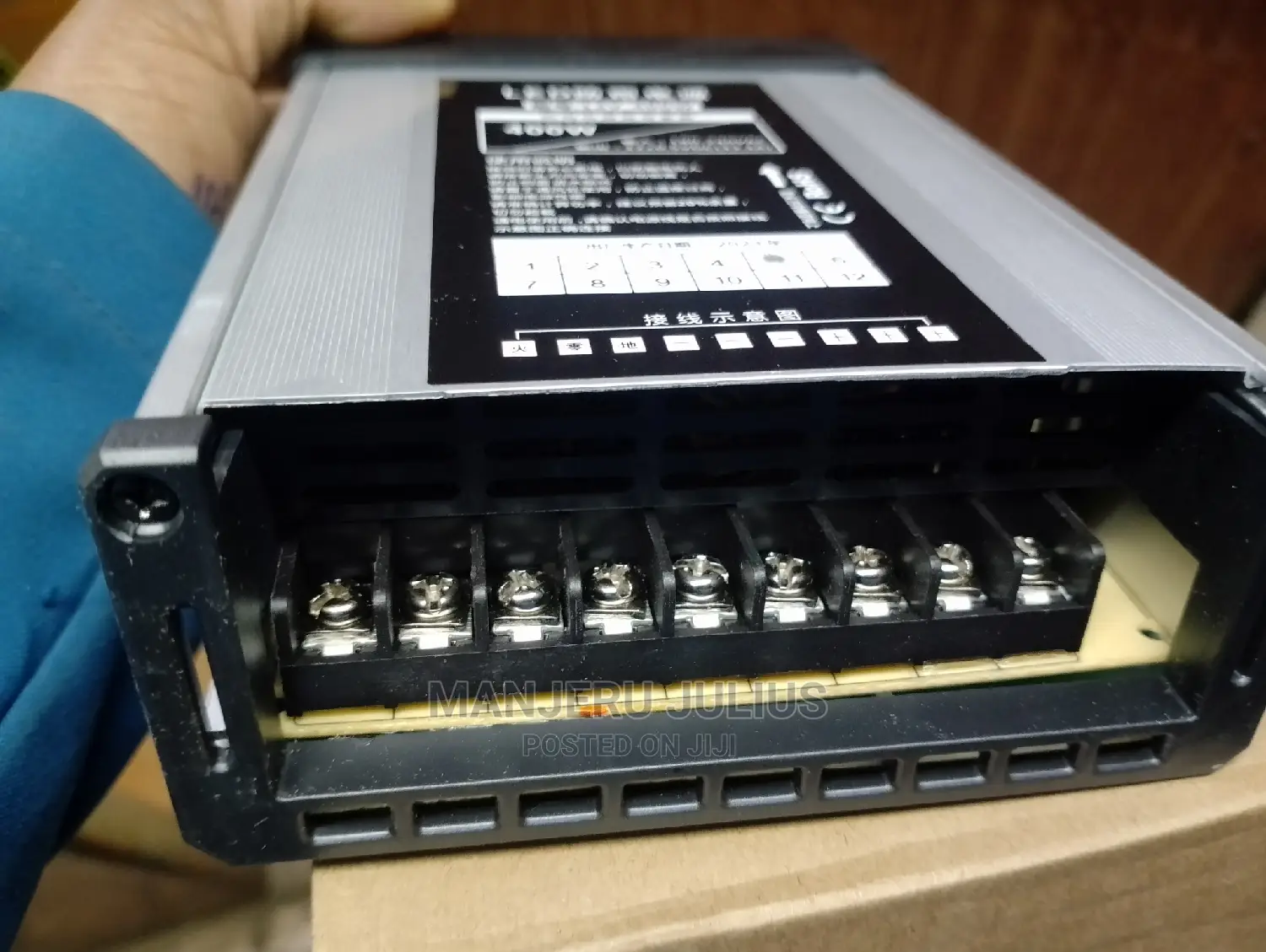 400watts Rainproof Power Supply