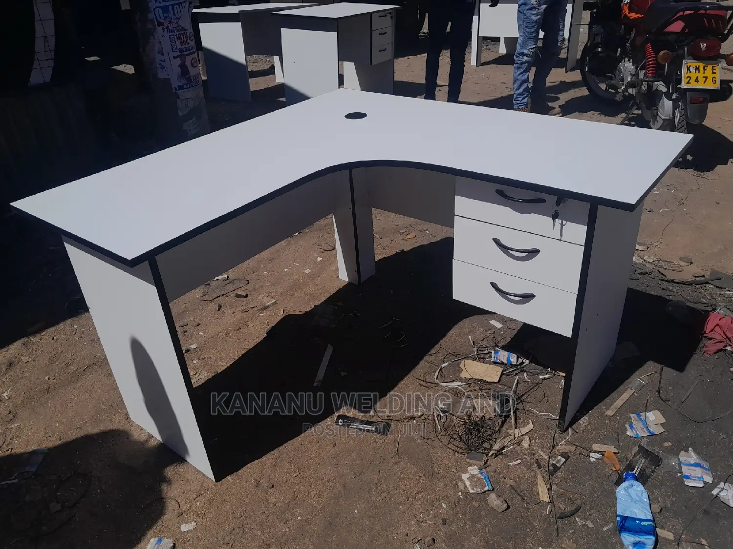 L-Shape Office Desk