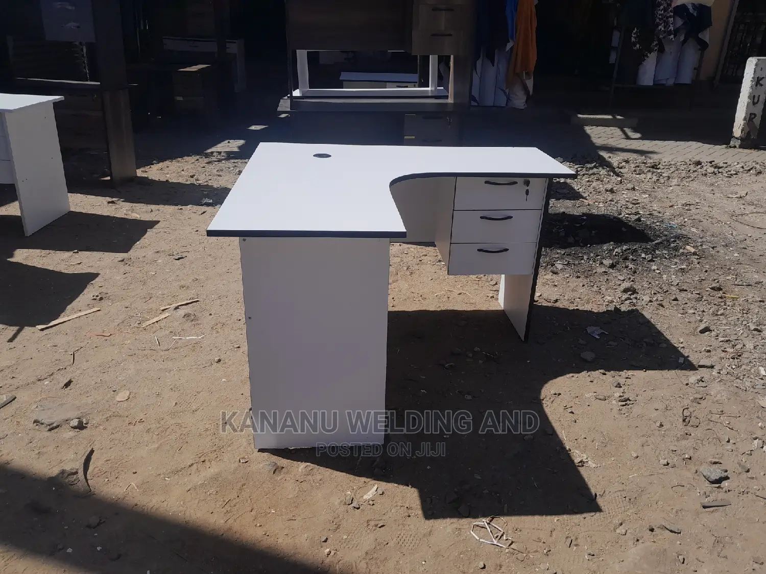L-Shape Office Desk