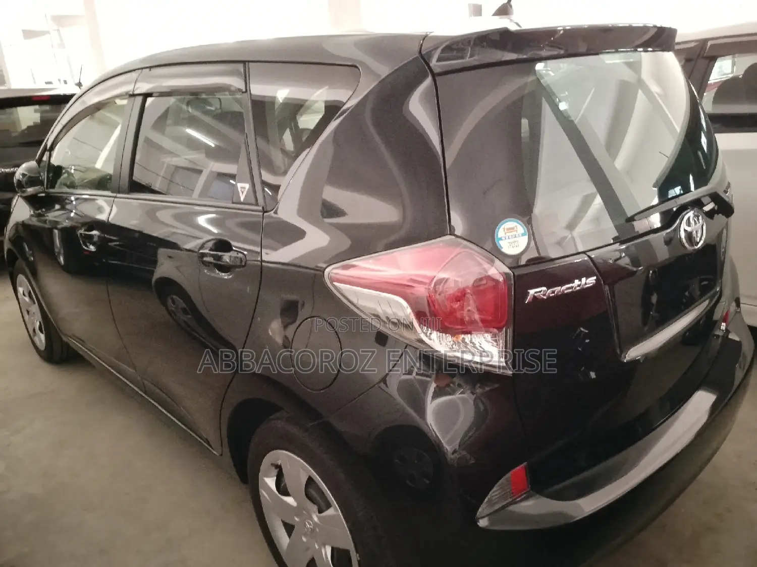 Toyota Ractis 2016 Black