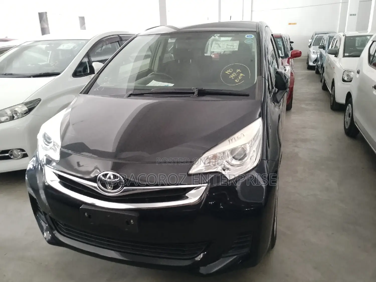 Toyota Ractis 2016 Black