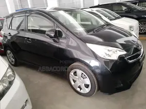 Toyota Ractis 2016 Black