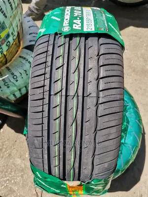 215/55r17 Roadcruza Tyre