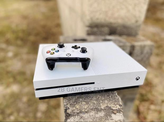 Xbox 1 S, 1 Pad Clean - thumbnail 6