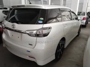 Toyota Wish 2016 White