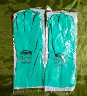 Heavy Duty Nitrile Green Gloves - main view